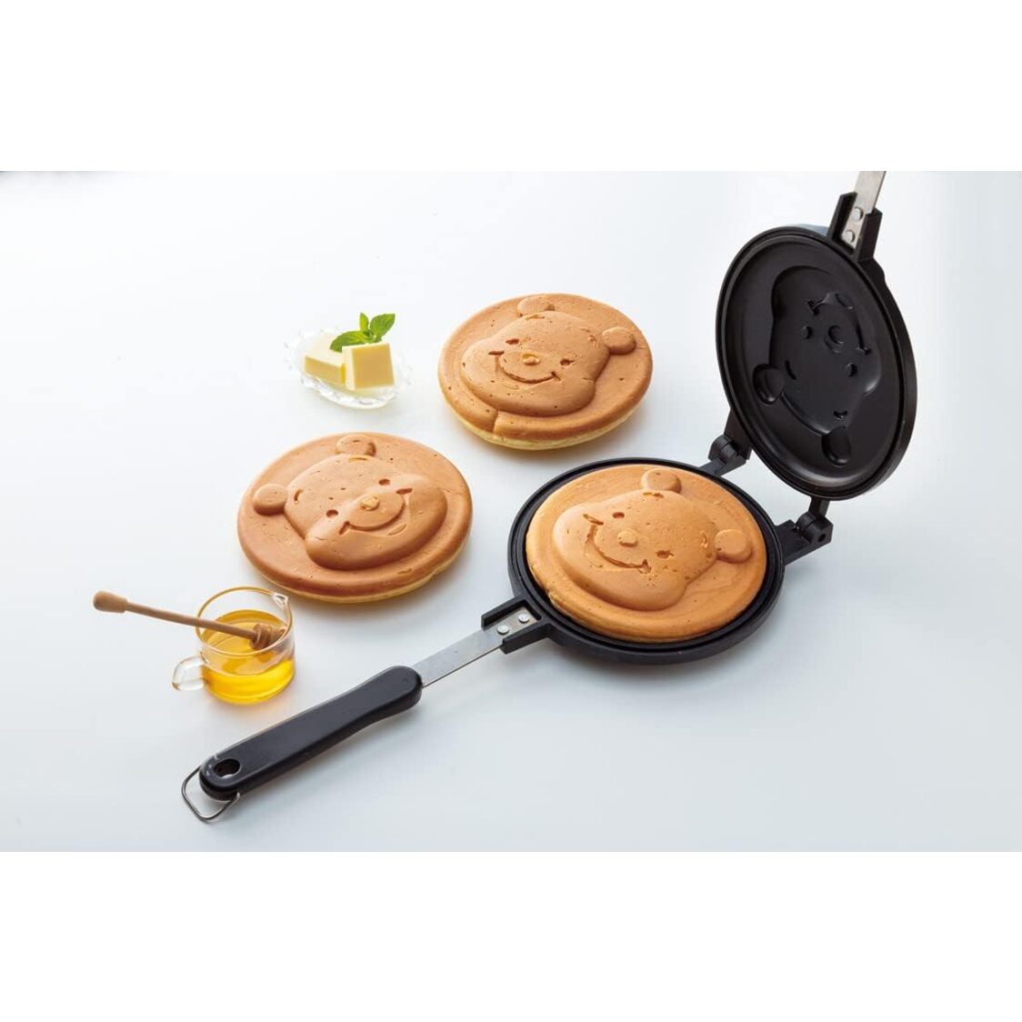Skater Winnie The Pooh Pancake & Egg Maker - Genuine Disney Product