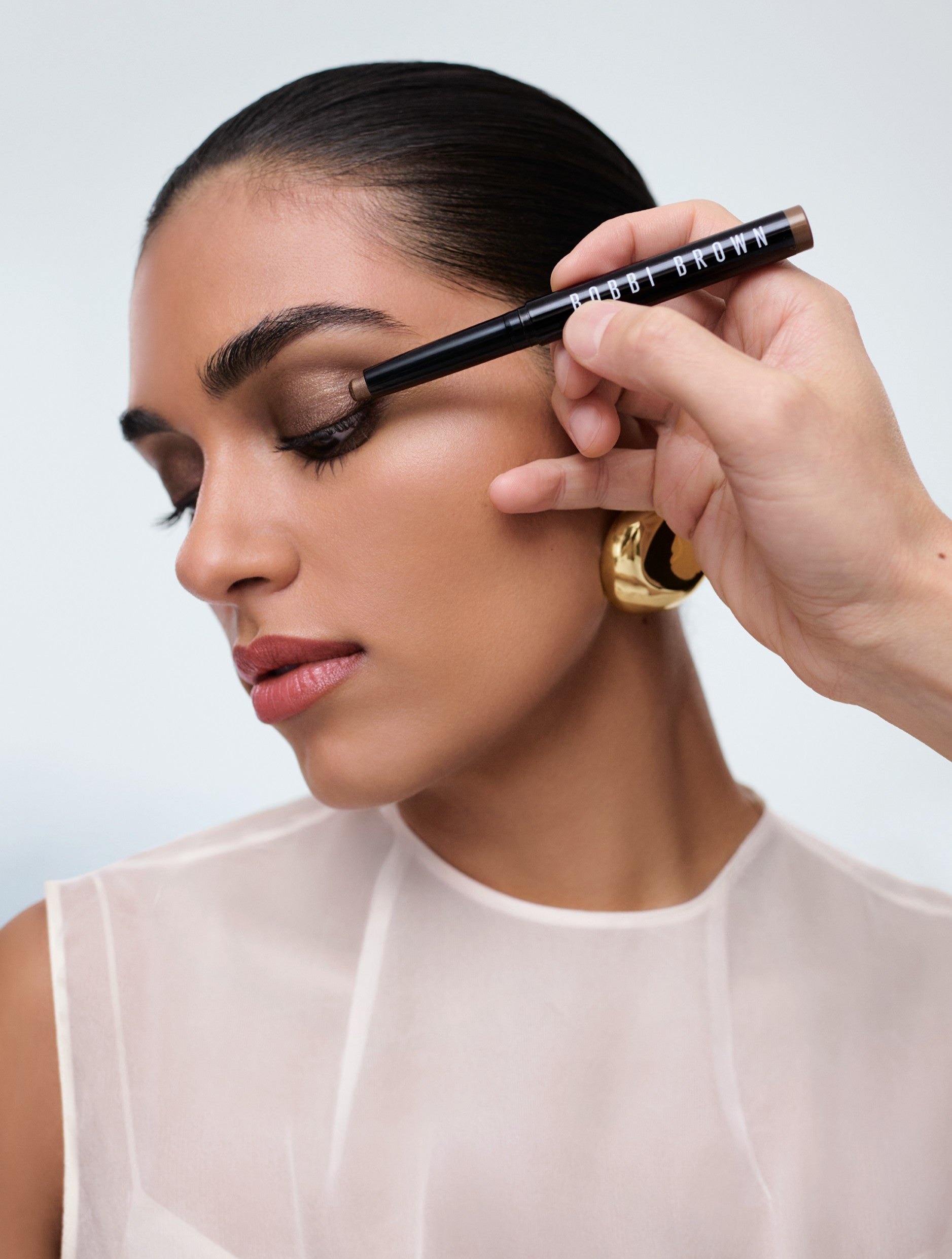 Bobbi Brown Stand Out Eyes Makeup Service