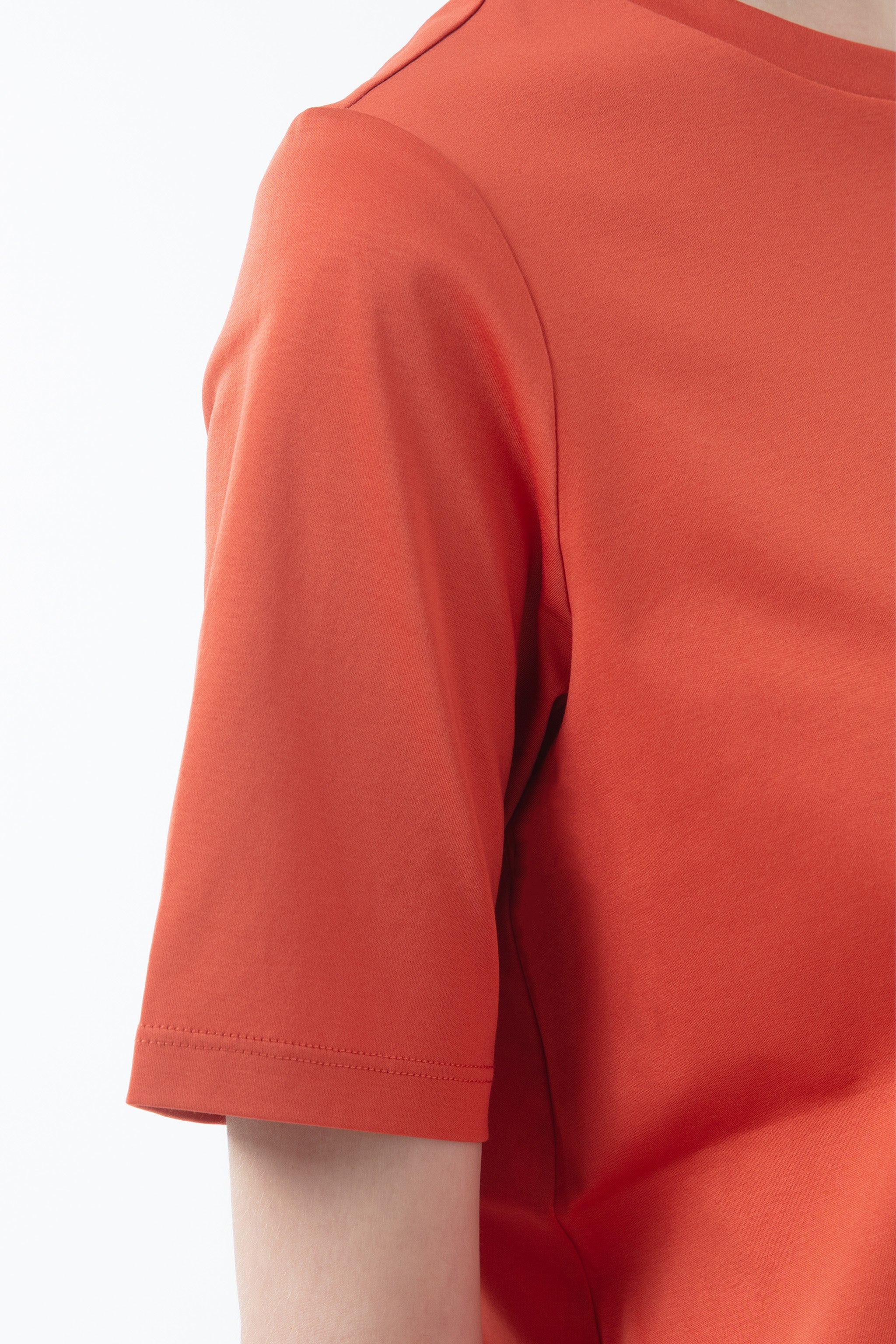 K/Woods Essential Crew Neck Tee