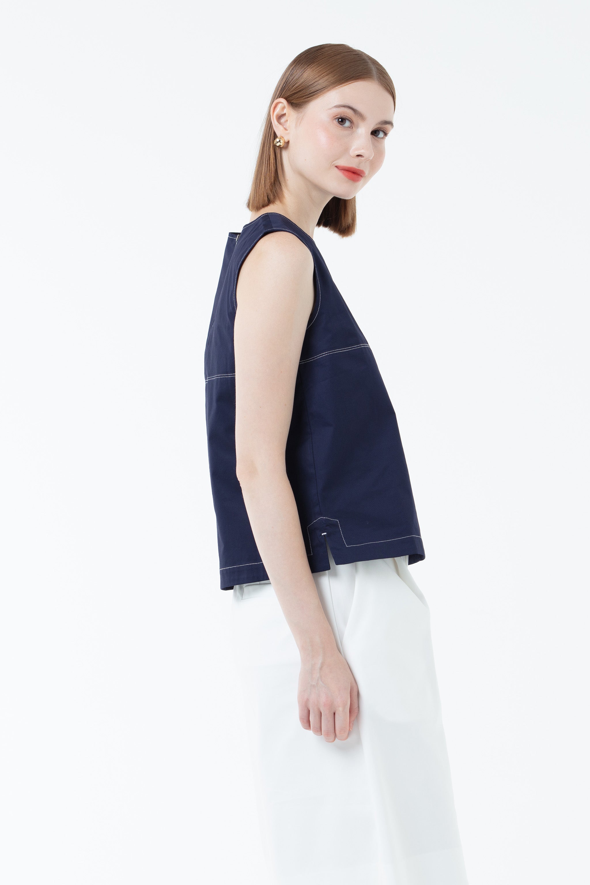 K/Woods Stitchline Top