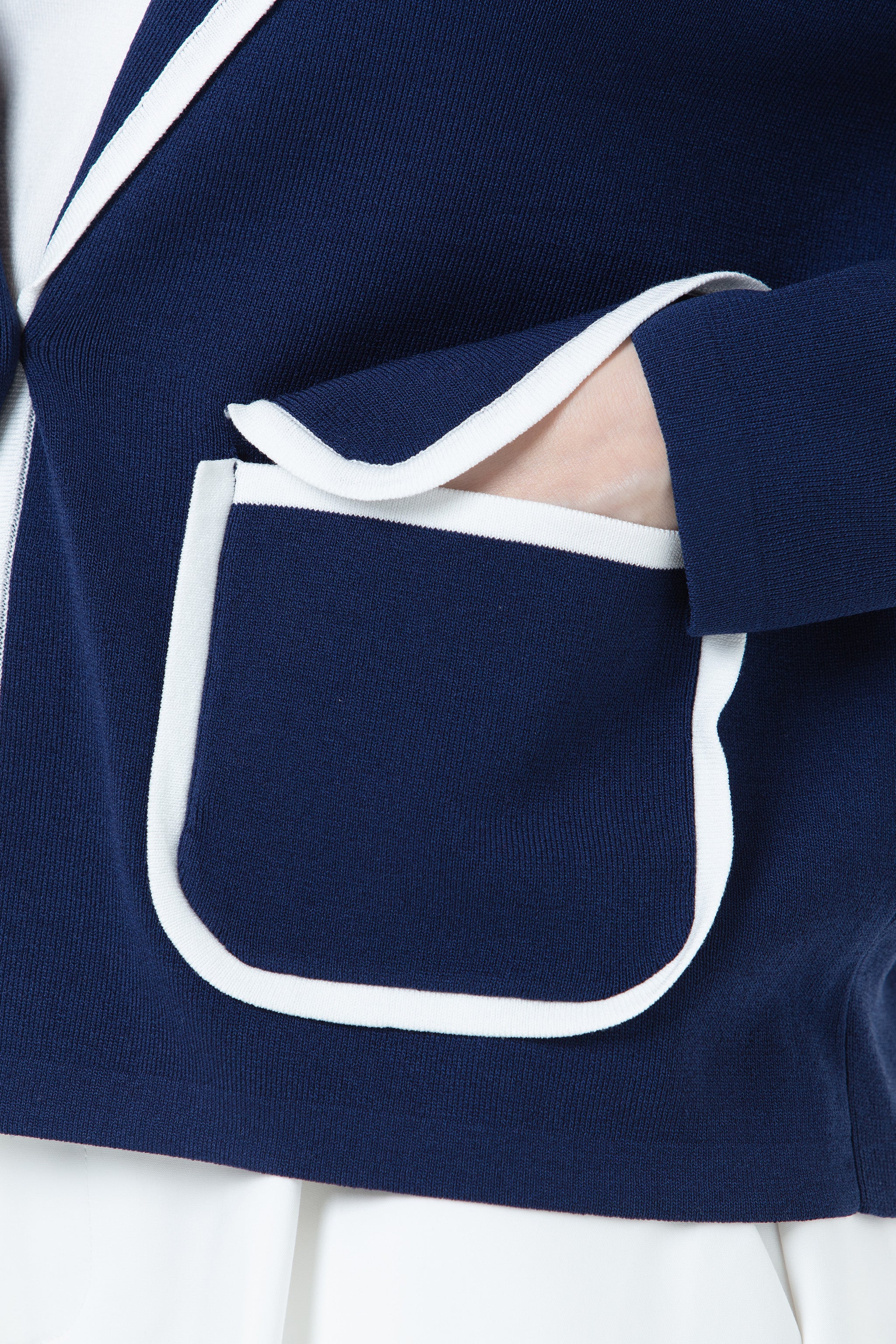 K/Woods Contrast Trim Blazer