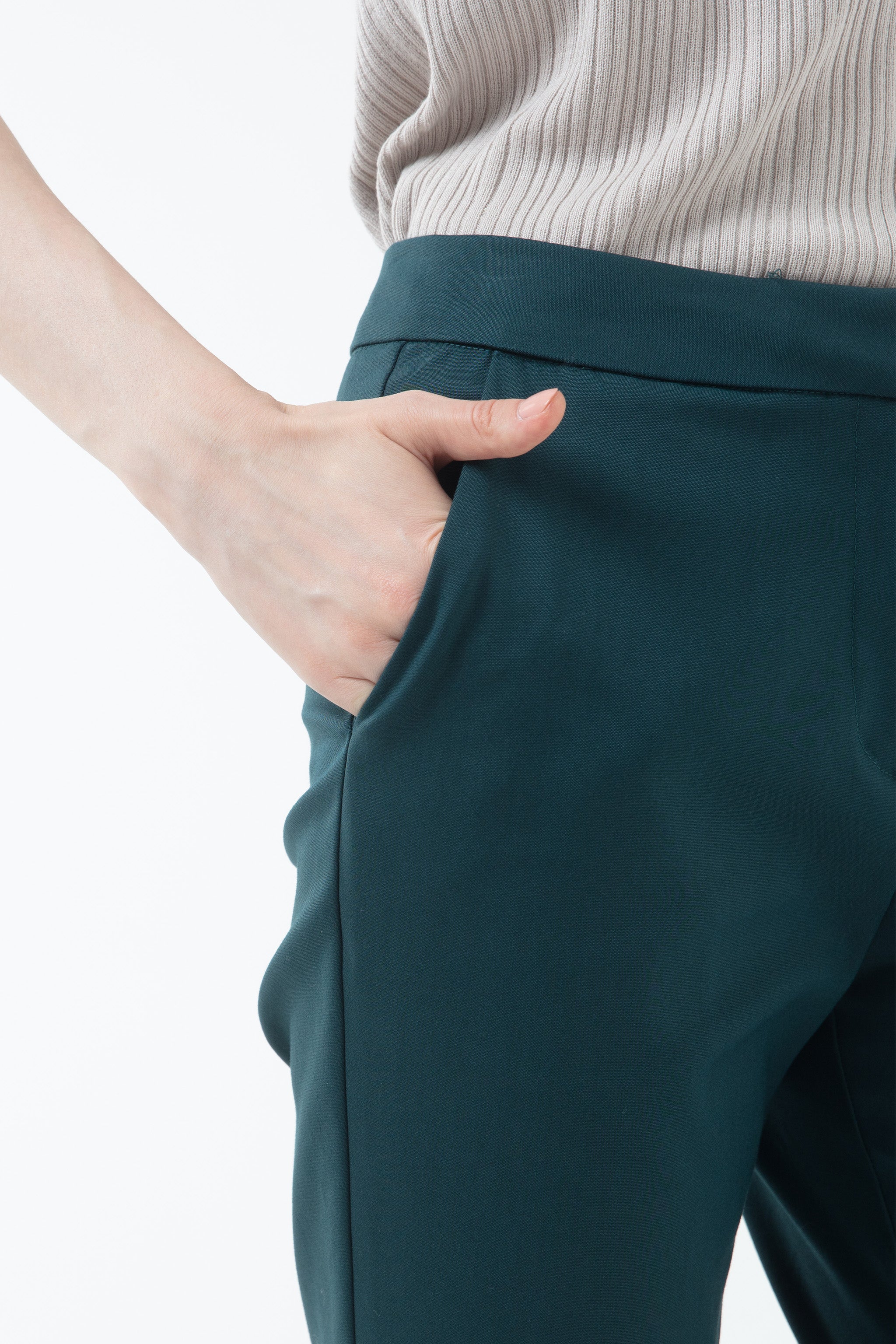 K/Woods Essential Ankle City Pants