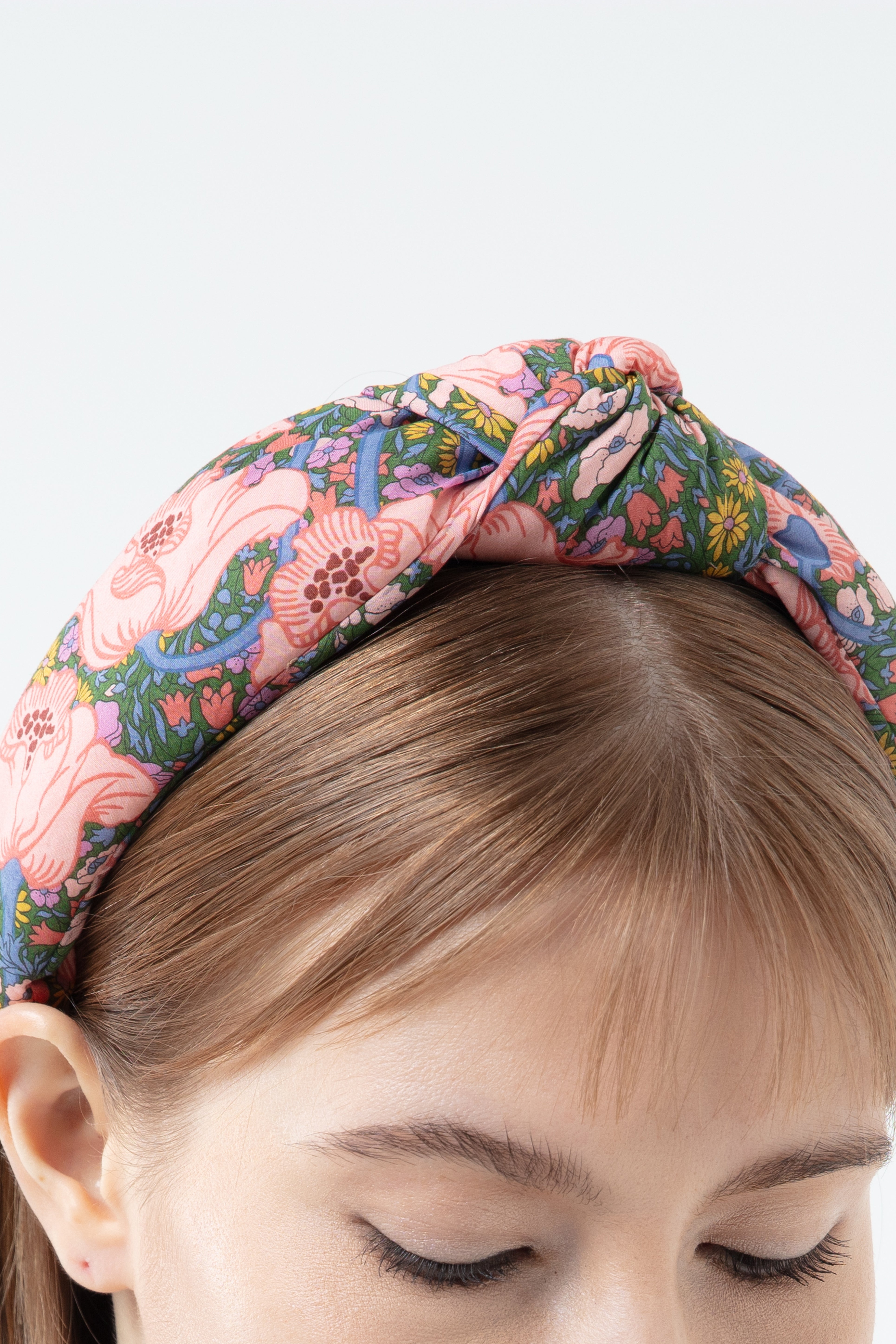K/Woods Poise Knotted Hairband - Clementine Daisy