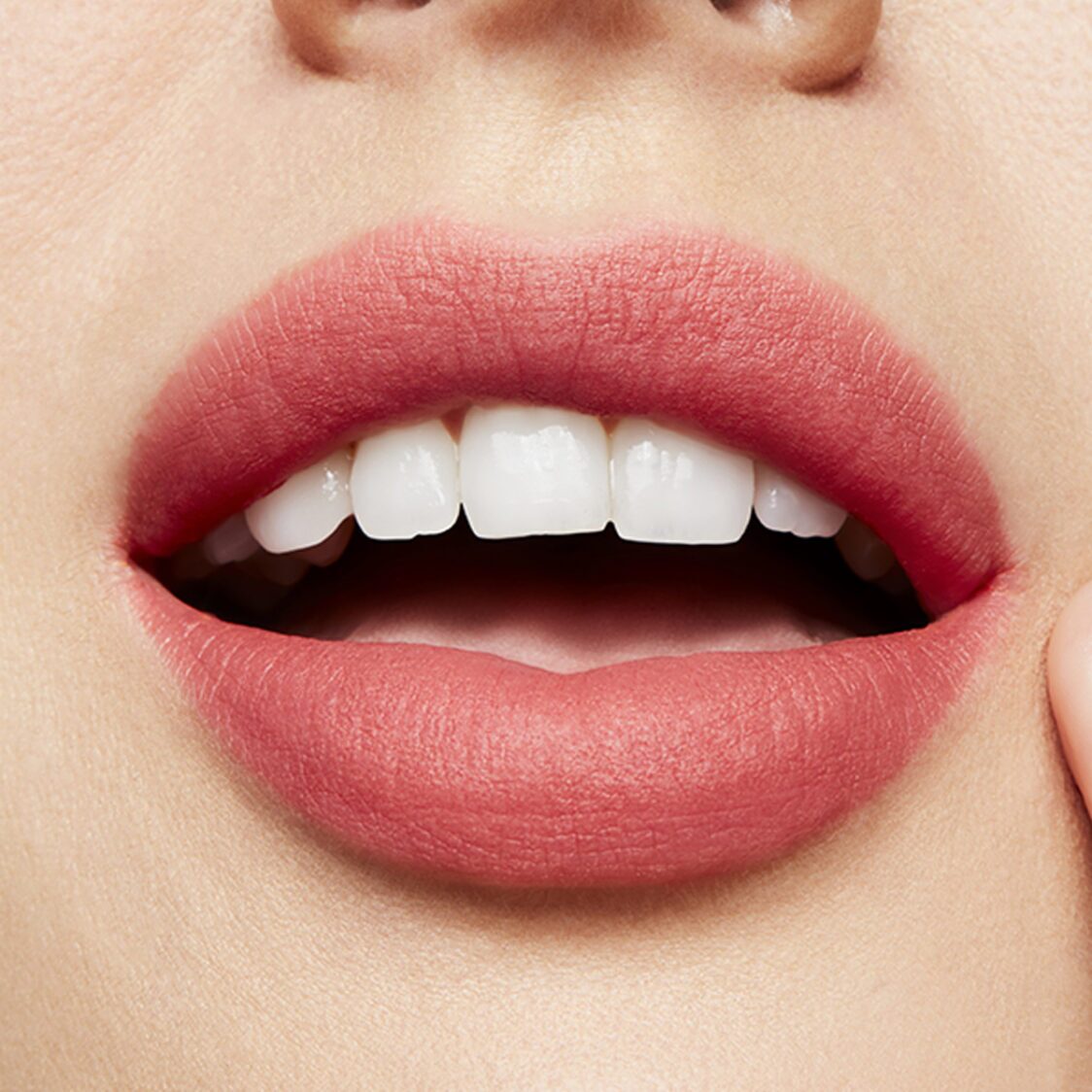 MAC Powder Kiss Liquid Lipcolour