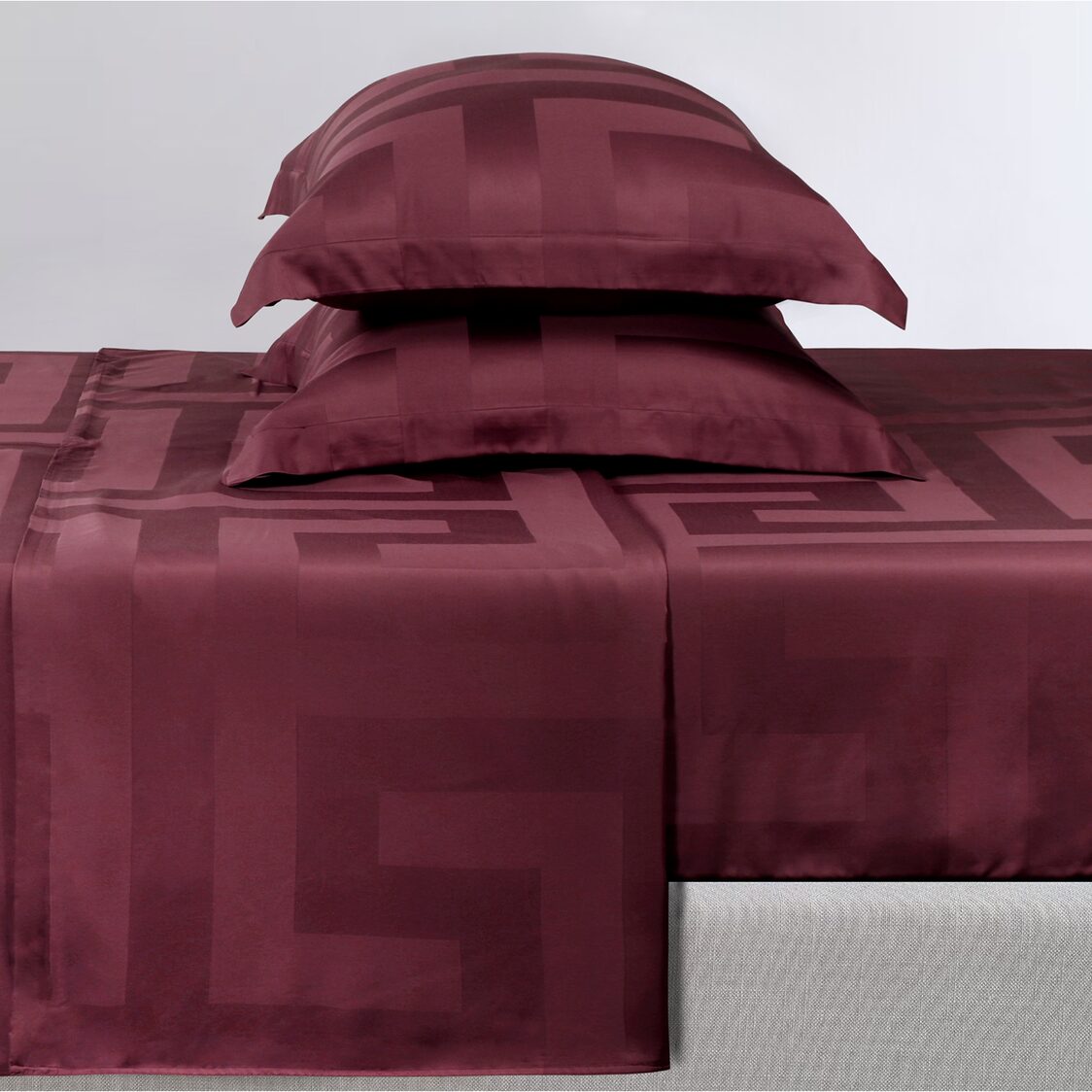 Intero Toni Fitted Sheet Set / Bed Set - Royal Red