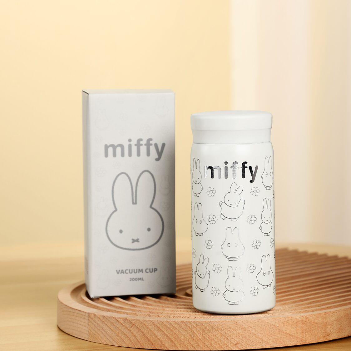 VIPO X Miffy Vacuum Cup 200ml - Energy MIF37458