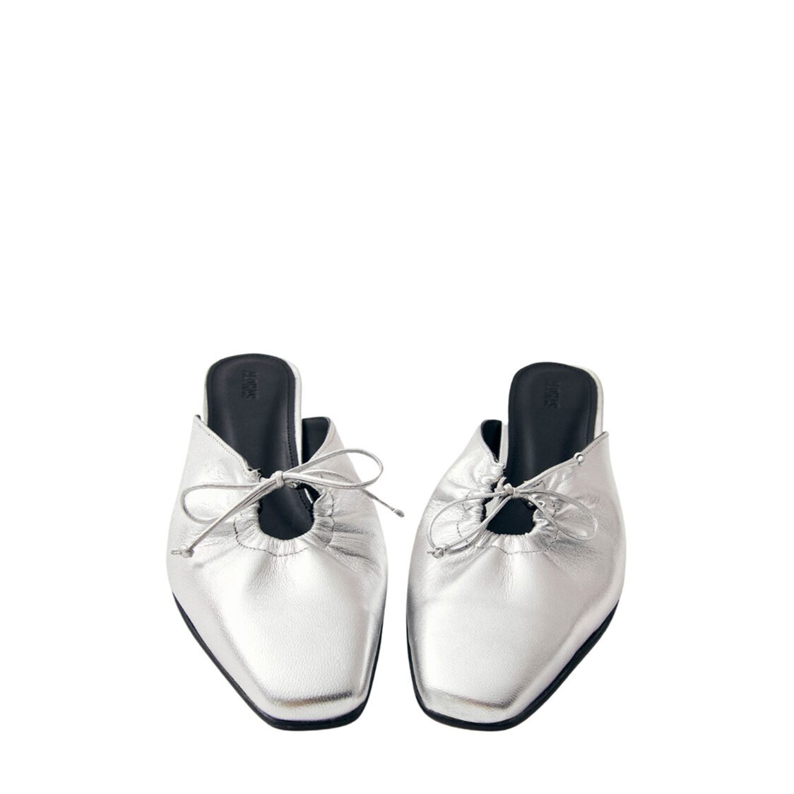 Alohas Amar Shimmer Silver Leather Pumps