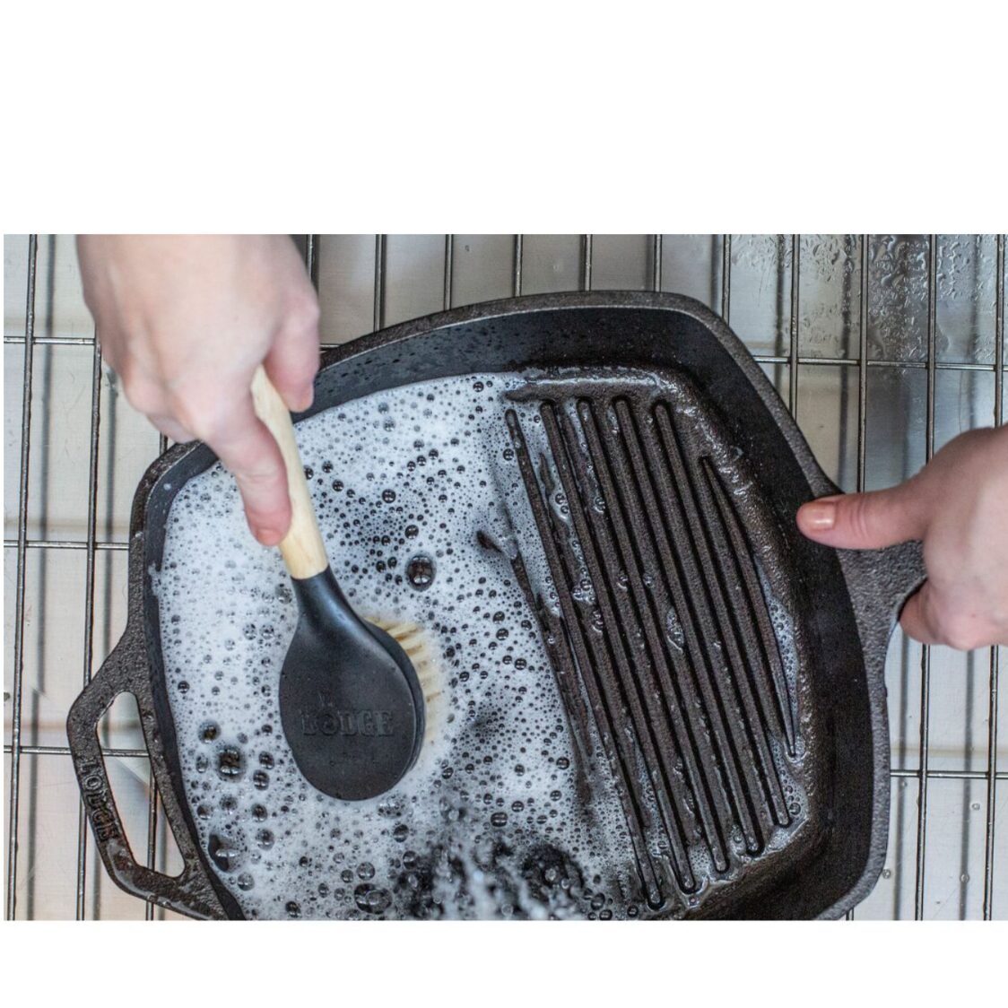 Lodge Scrub Brush 10 Inch