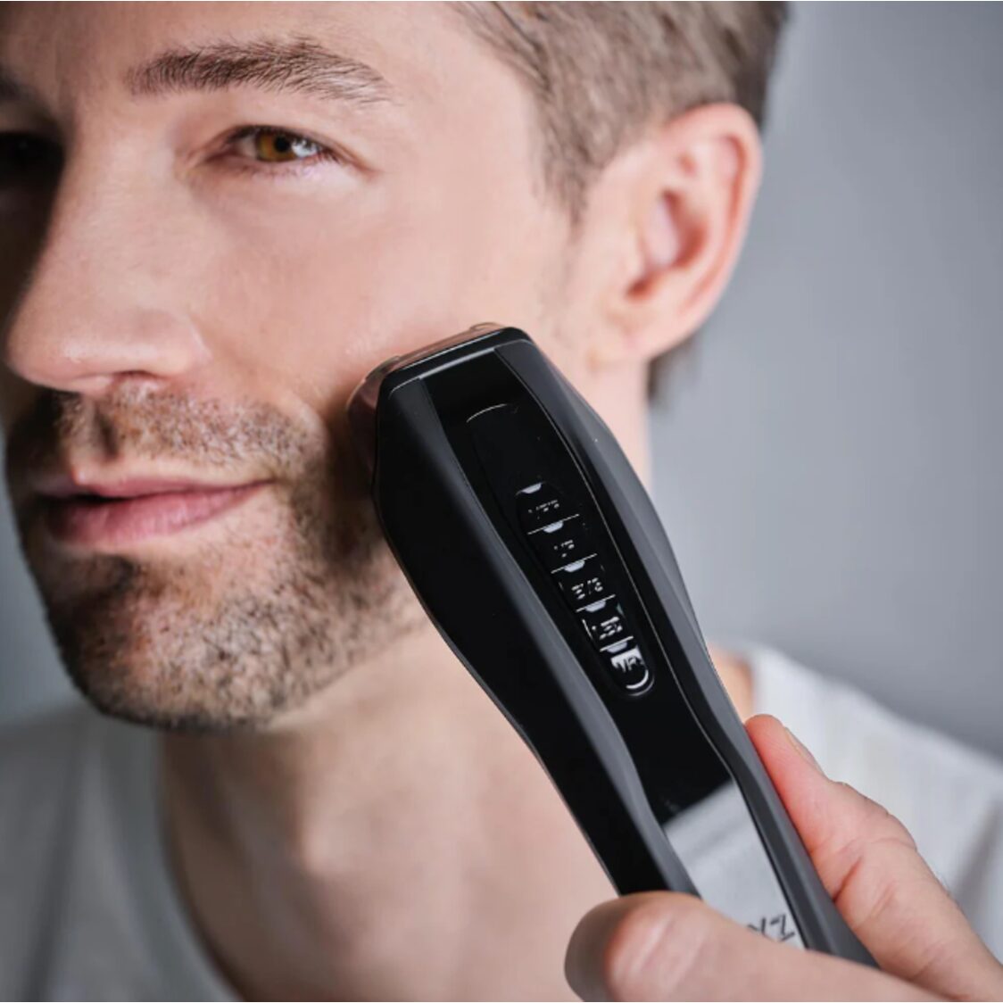 Beme Japan A.Global EZX Homme Facial Beauty Device For Men - Metro Singapore Departmental Store - Celebrating 69 Years in SG