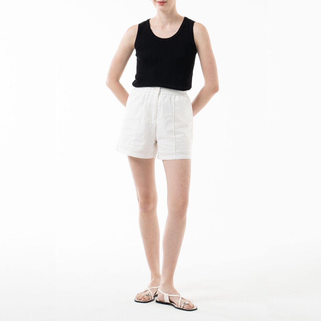 K/Woods Essential Linen Shorts in Off White