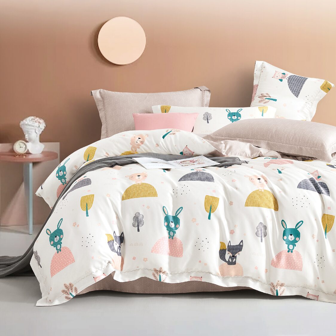 Charles Millen The Gang 70 Thumper - Bed Set - Metro Singapore Departmental Store - Celebrating 69 Years in SG