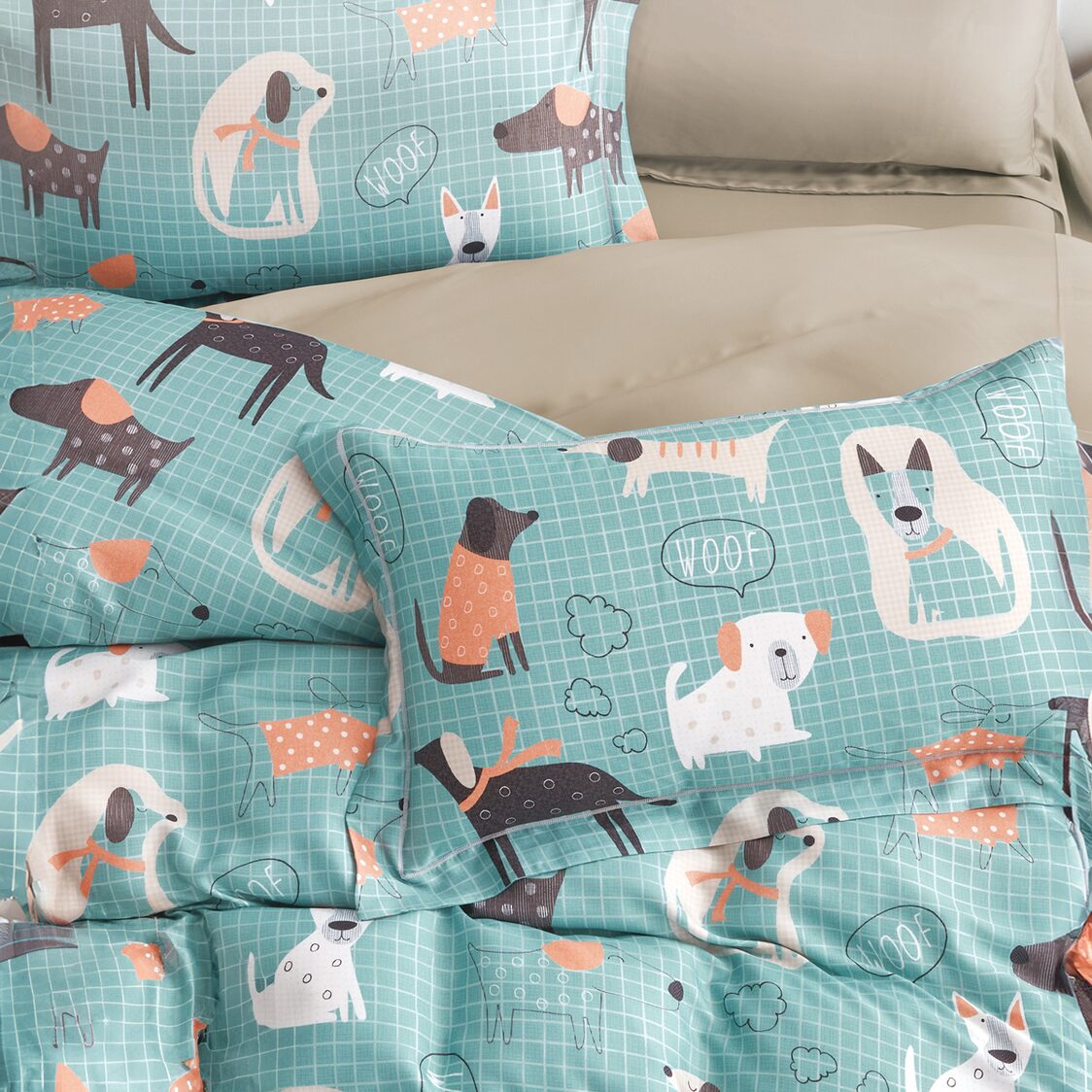 Charles Millen The Gang 80 Barkley Quilly - Bed Set - Metro Singapore Departmental Store - Celebrating 69 Years in SG