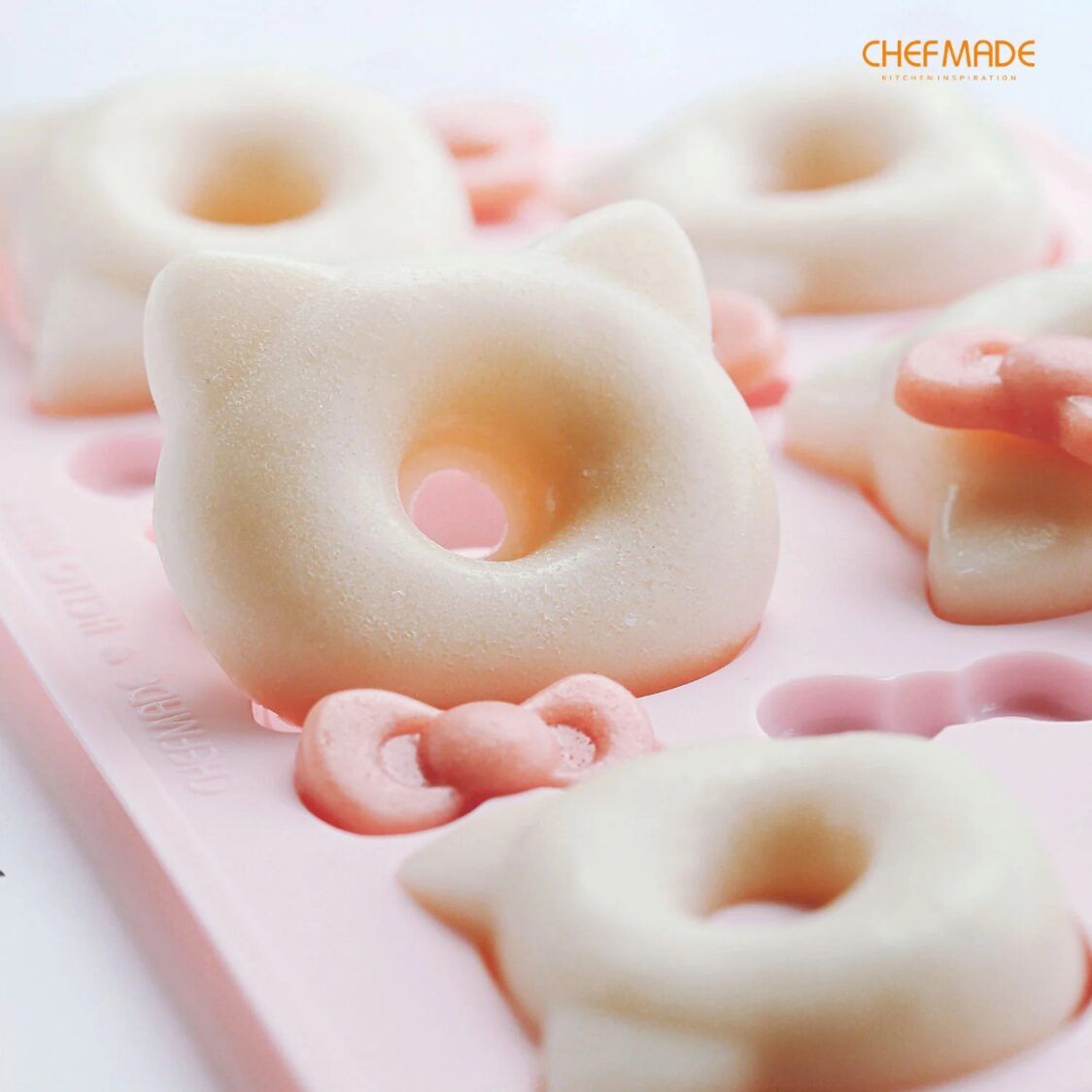 Chefmade Hello Kitty Silicone Donut Mould 1898CM - KT7054 - Metro Singapore Departmental Store - Celebrating 69 Years in SG