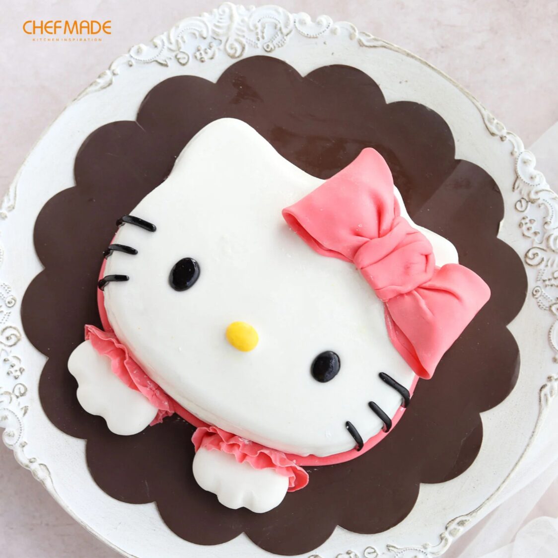 Chefmade Non - Stick Cake Pan L23.5Xw20.1xH6.6cm Pink Hello Kitty 1898cm - KT7028 - Metro Singapore Departmental Store - Celebrating 69 Years in SG