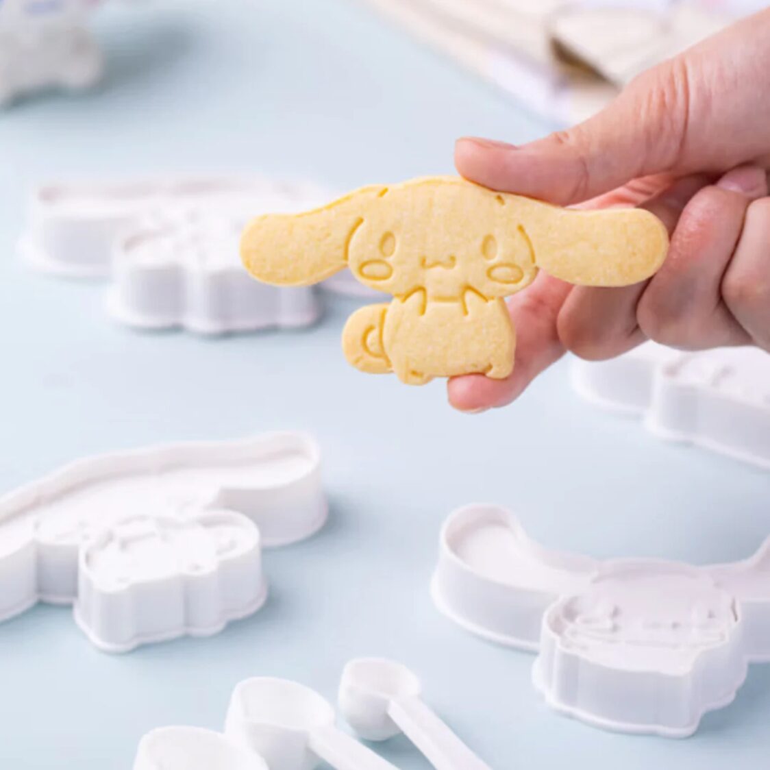 Chefmade Pp Biscuit Mould 4pcs WH Cinnamoroll 1898cm - CL5013 - Metro Singapore Departmental Store - Celebrating 69 Years in SG