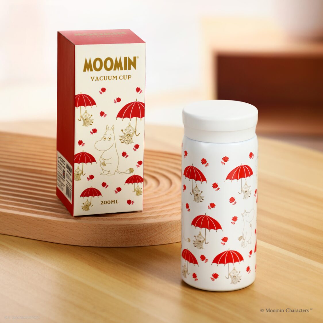 VIPO X Moomin Vacuum Cup 200ml - Red Umbrella MM37435