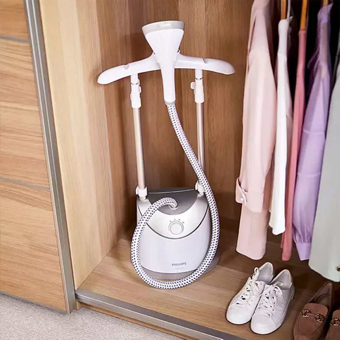 Philips Easy Touch Plus Garment Steamer (GC487/86)