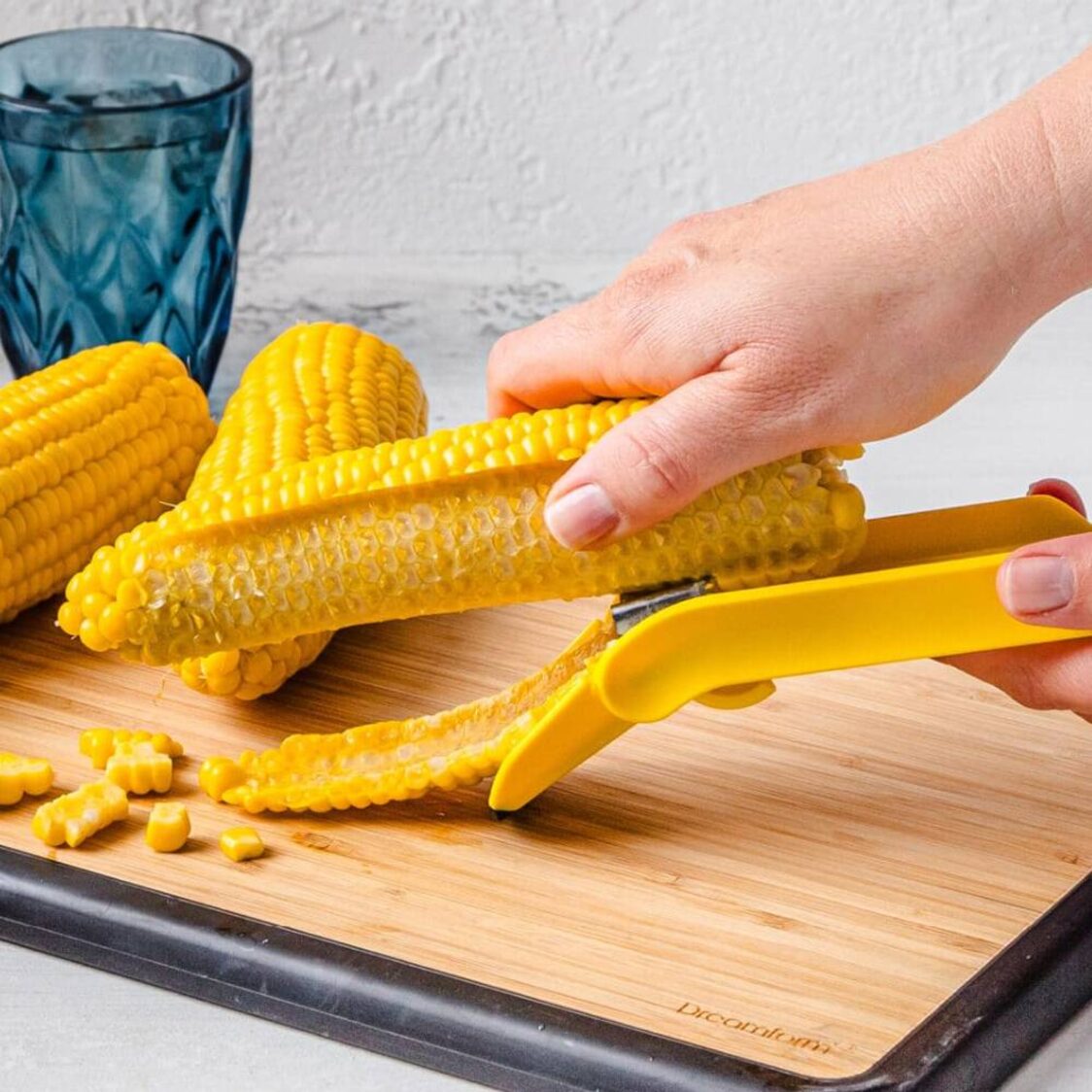 Dreamfarm PP Corn Stripper L16.9cm DFCE5066 - Metro Singapore Departmental Store - Celebrating 69 Years in SG