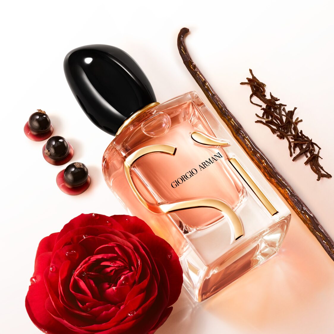 Giorgio Armani Sì Eau De Parfum Intense - Metro Singapore Departmental Store - Celebrating 69 Years in SG