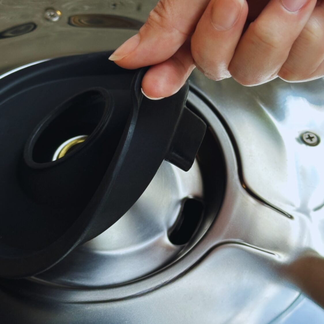 Kith Silicone Tray Smokeless Grill Accessories - Metro Singapore Departmental Store - Celebrating 69 Years in SG