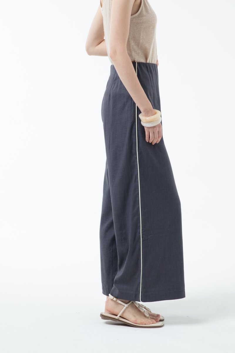 K/Woods Contour Long Pants - Metro Singapore Departmental Store - Celebrating 69 Years in SG