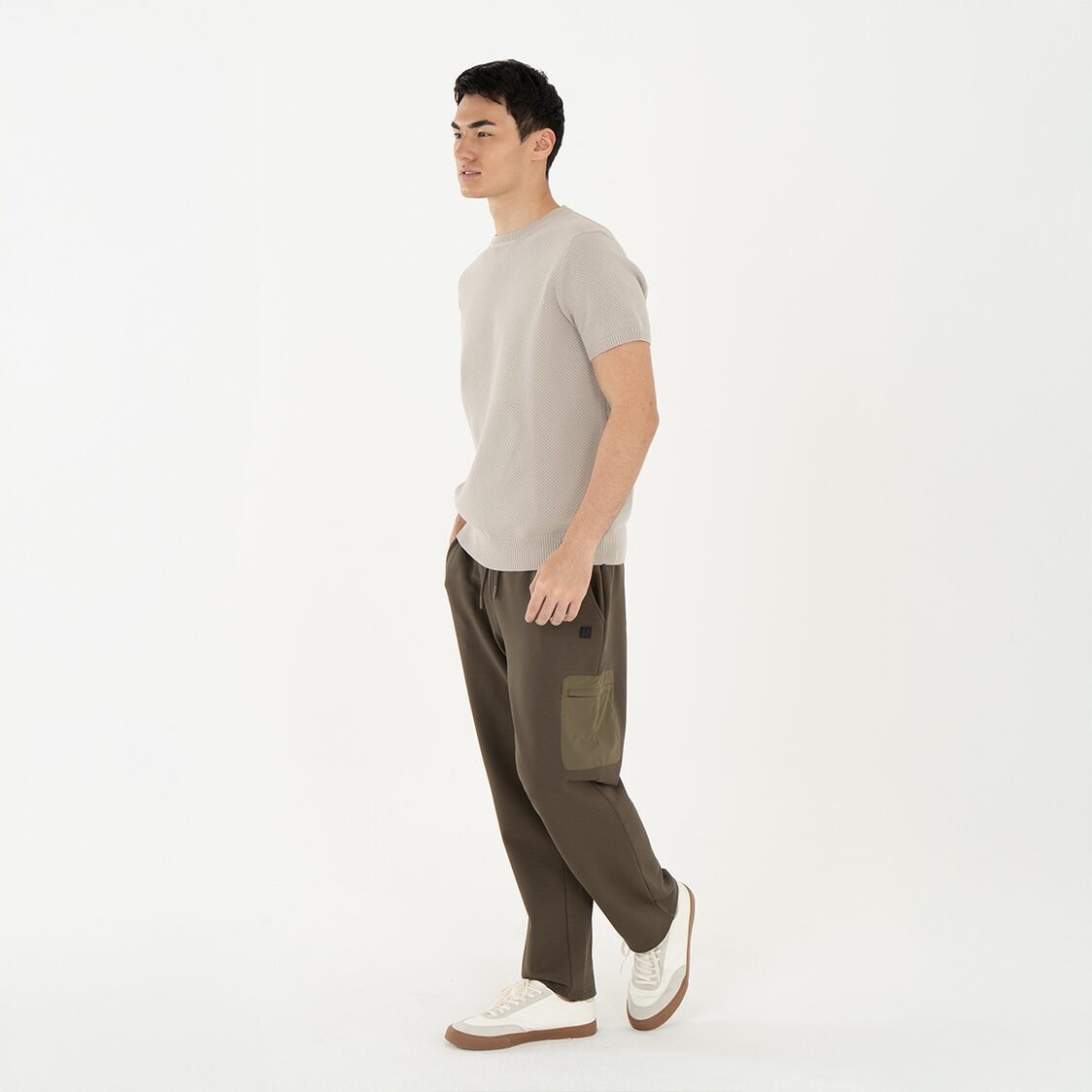 K/Woods Mens Calmline Crew Neck - Metro Singapore Departmental Store - Celebrating 69 Years in SG