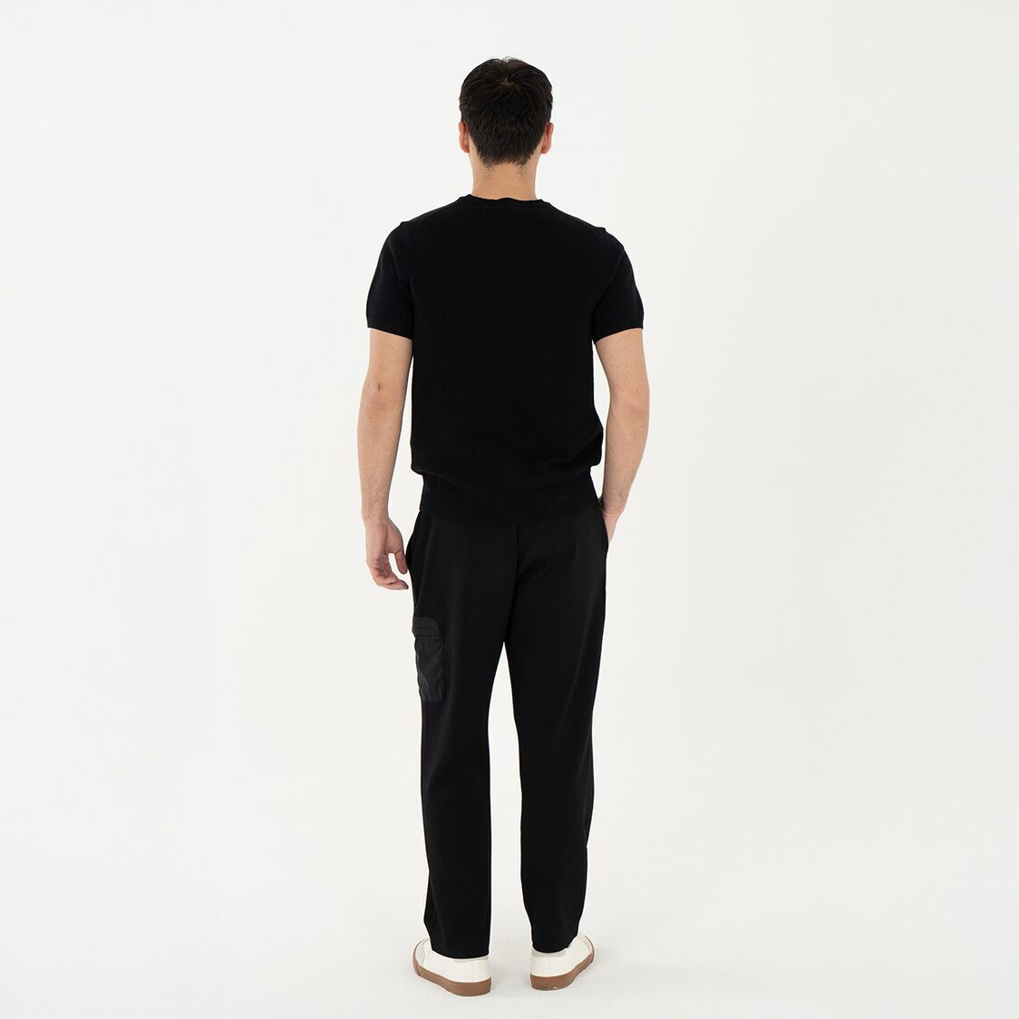 K/Woods Mens Calmline V - neck - Metro Singapore Departmental Store - Celebrating 69 Years in SG