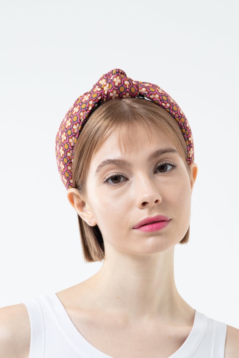 K/Woods Poise Knotted Hairband - Daisy Link - Metro Singapore Departmental Store - Celebrating 69 Years in SG