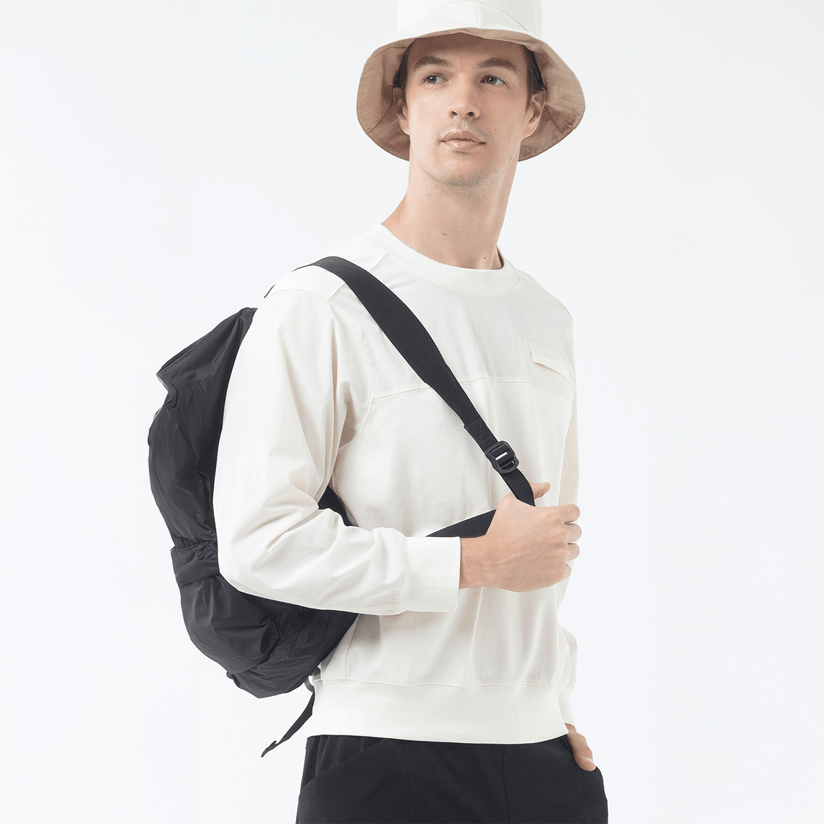 K/Woods Voyage Crew Sweatshirt - Metro Singapore Departmental Store - Celebrating 69 Years in SG