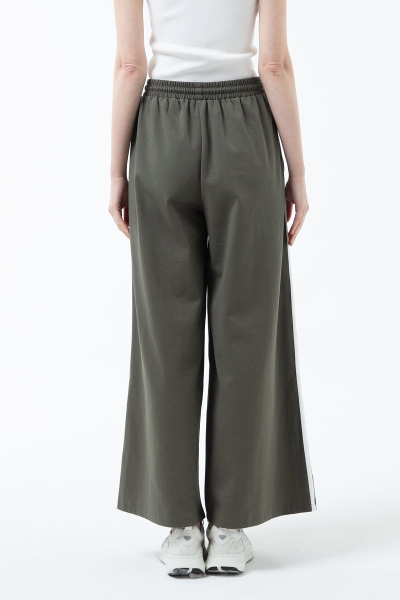 K/Woods Weekend Move Wide - Leg Pants - Metro Singapore Departmental Store - Celebrating 69 Years in SG