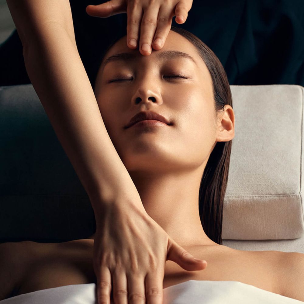La Mer Single The Pretox Detox Facial 60Mins - Metro Singapore Departmental Store - Celebrating 69 Years in SG