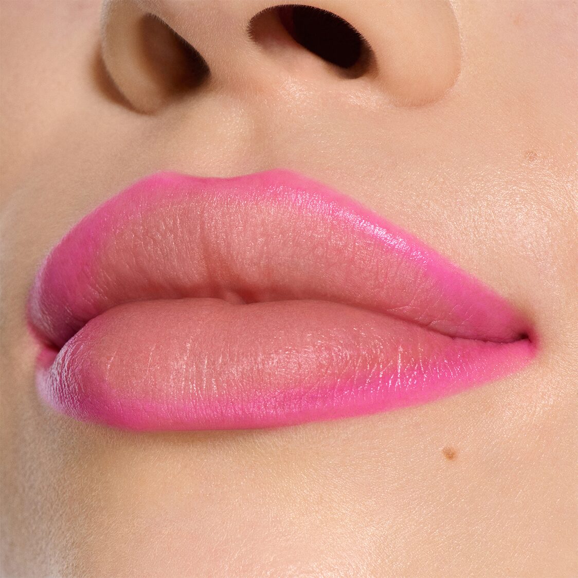 MAC LipGlazer - Metro Singapore Departmental Store - Celebrating 69 Years in SG