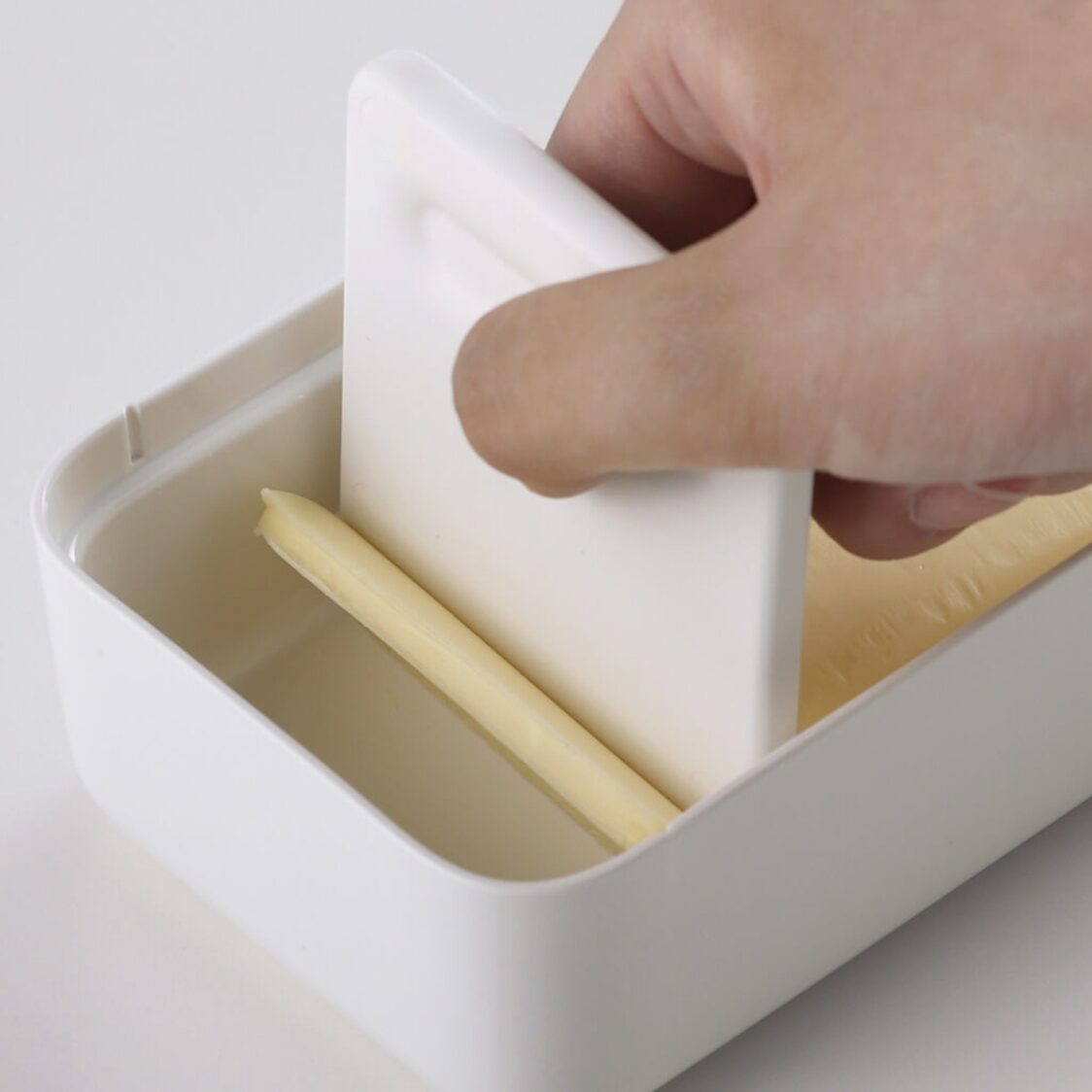 Marna Butter Dish with Slicer - White - Metro Singapore Departmental Store - Celebrating 69 Years in SG