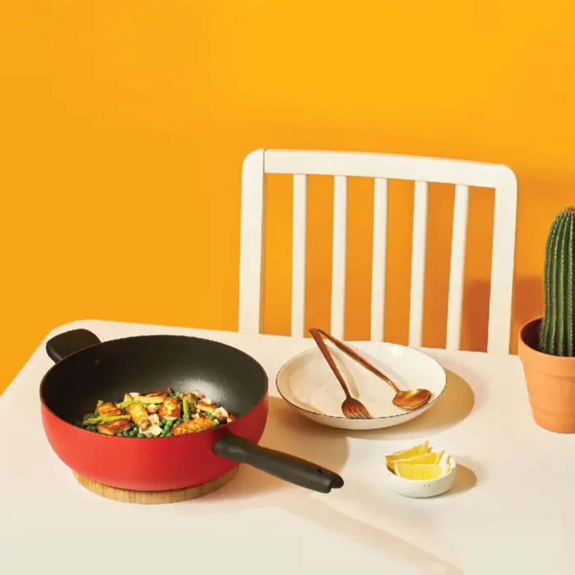 Meyer Bauhaus IH 26cm/3.8L Chef's Pan With Helping Handle - Metro Singapore Departmental Store - Celebrating 69 Years in SG