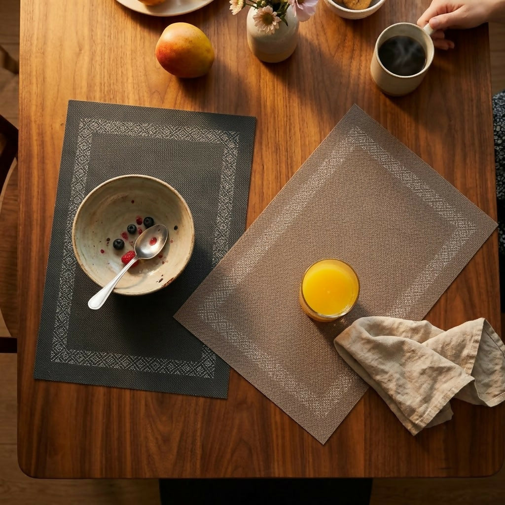 Rapee Aztec Woven Texilene Placemat – 30 x 45 cm – Black