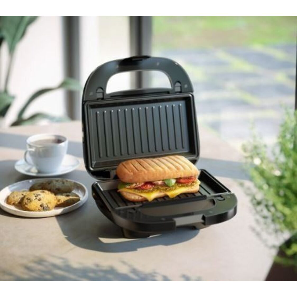 Philips 5000 Series Sandwich Maker 750W (HD2350/80) - Metro Singapore Departmental Store - Celebrating 69 Years in SG