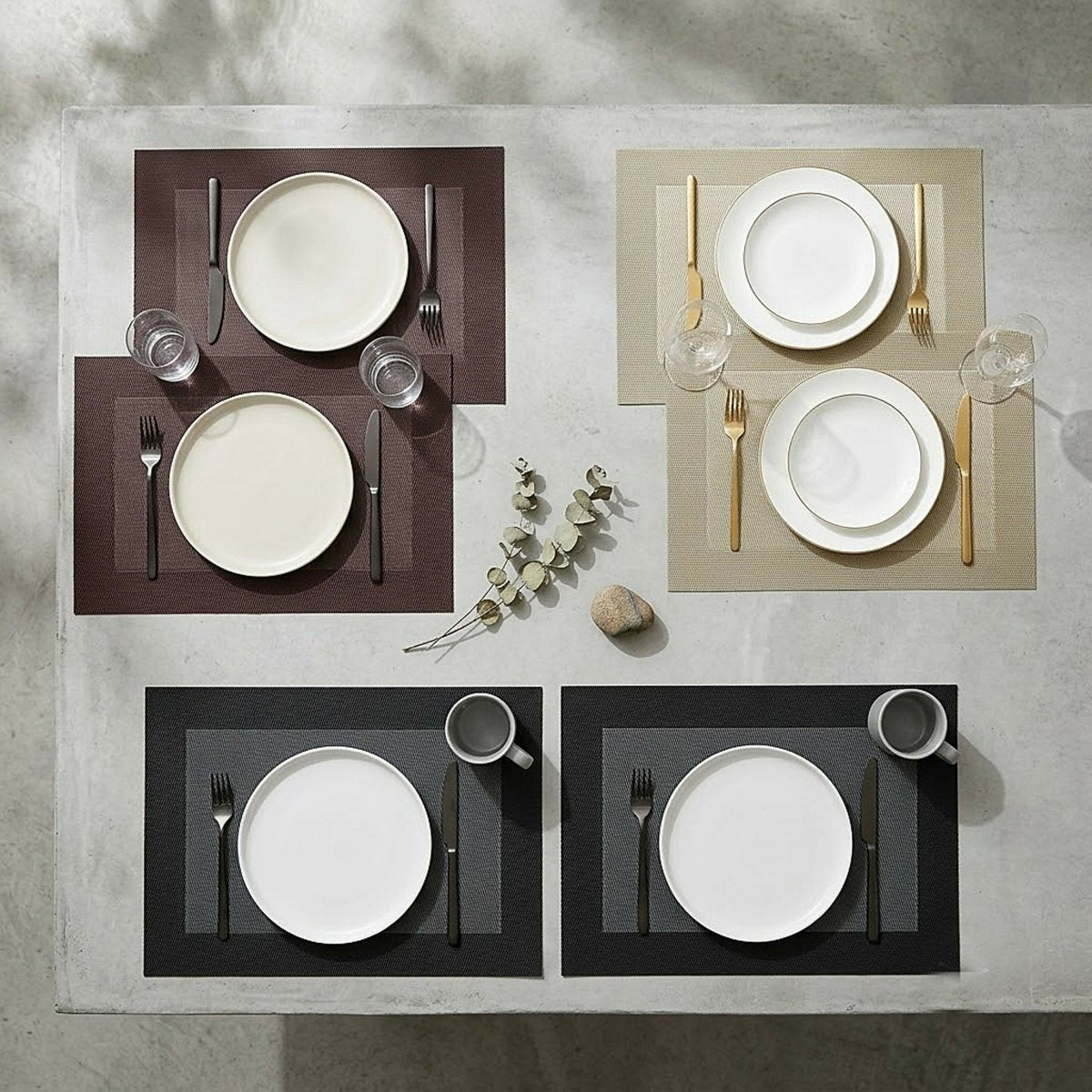 Rapee Border Woven Texilene Placemat – Tone on Tone Border Design – 35 x 47 cm – Gold - Metro Singapore Departmental Store - Celebrating 69 Years in SG