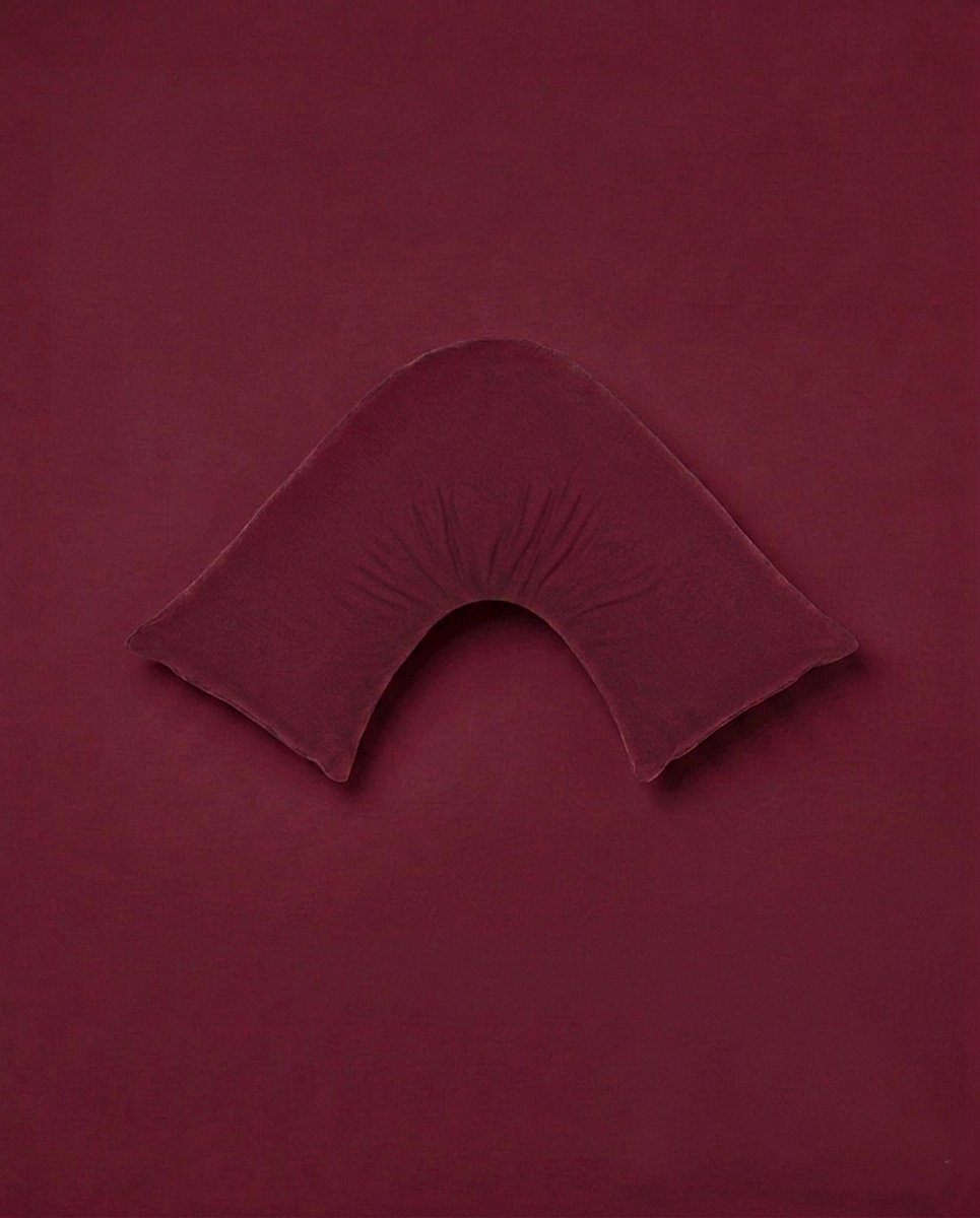 Rapee Cuddle U™ Signature Microfibre Pillow Cover – 75 x 75 cm – Wine - Metro Singapore Departmental Store - Celebrating 69 Years in SG