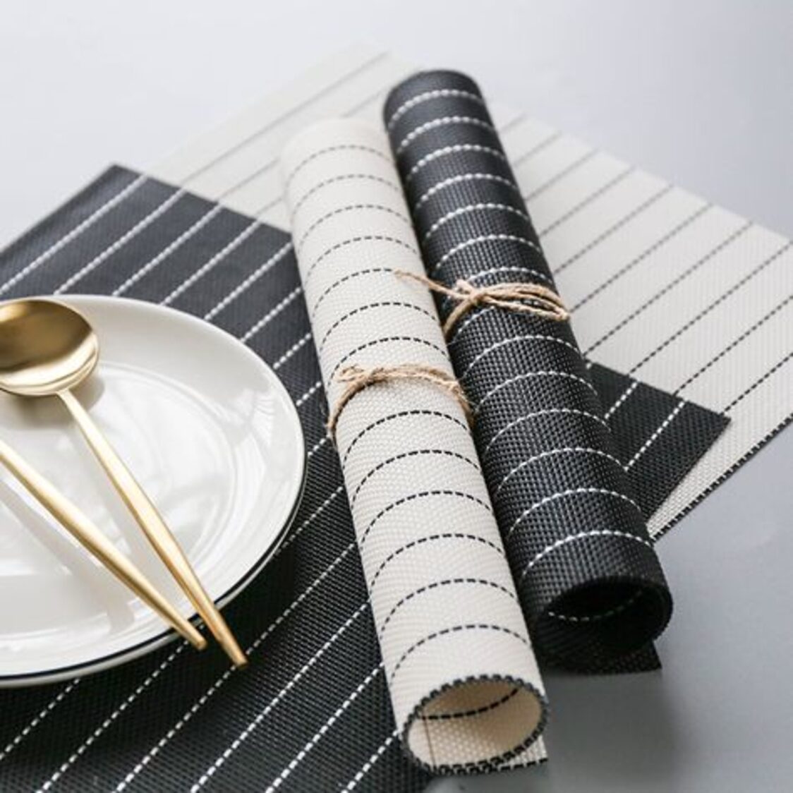 Rapee Lines Tablerunner - Metro Singapore Departmental Store - Celebrating 69 Years in SG