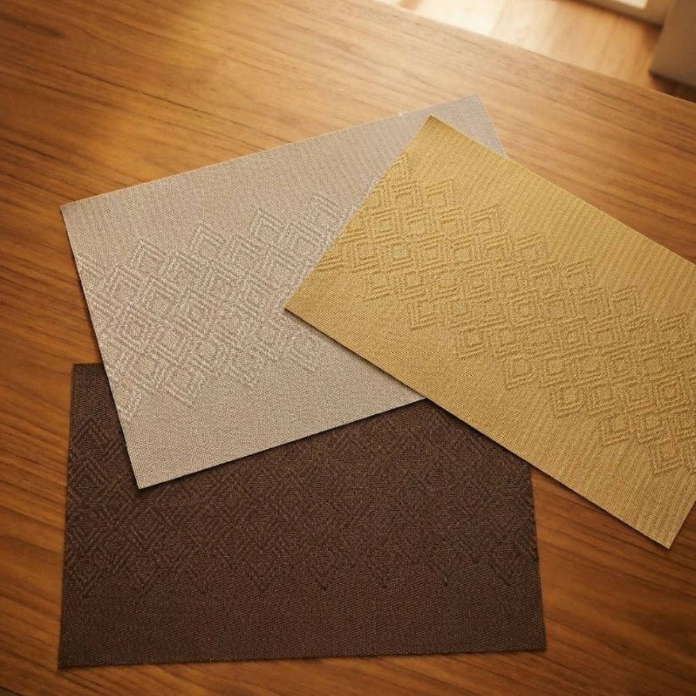 Rapee Puzzle Woven Texilene Placemat – Central Panel Design – 30 x 45 cm – Brown - Metro Singapore Departmental Store - Celebrating 69 Years in SG