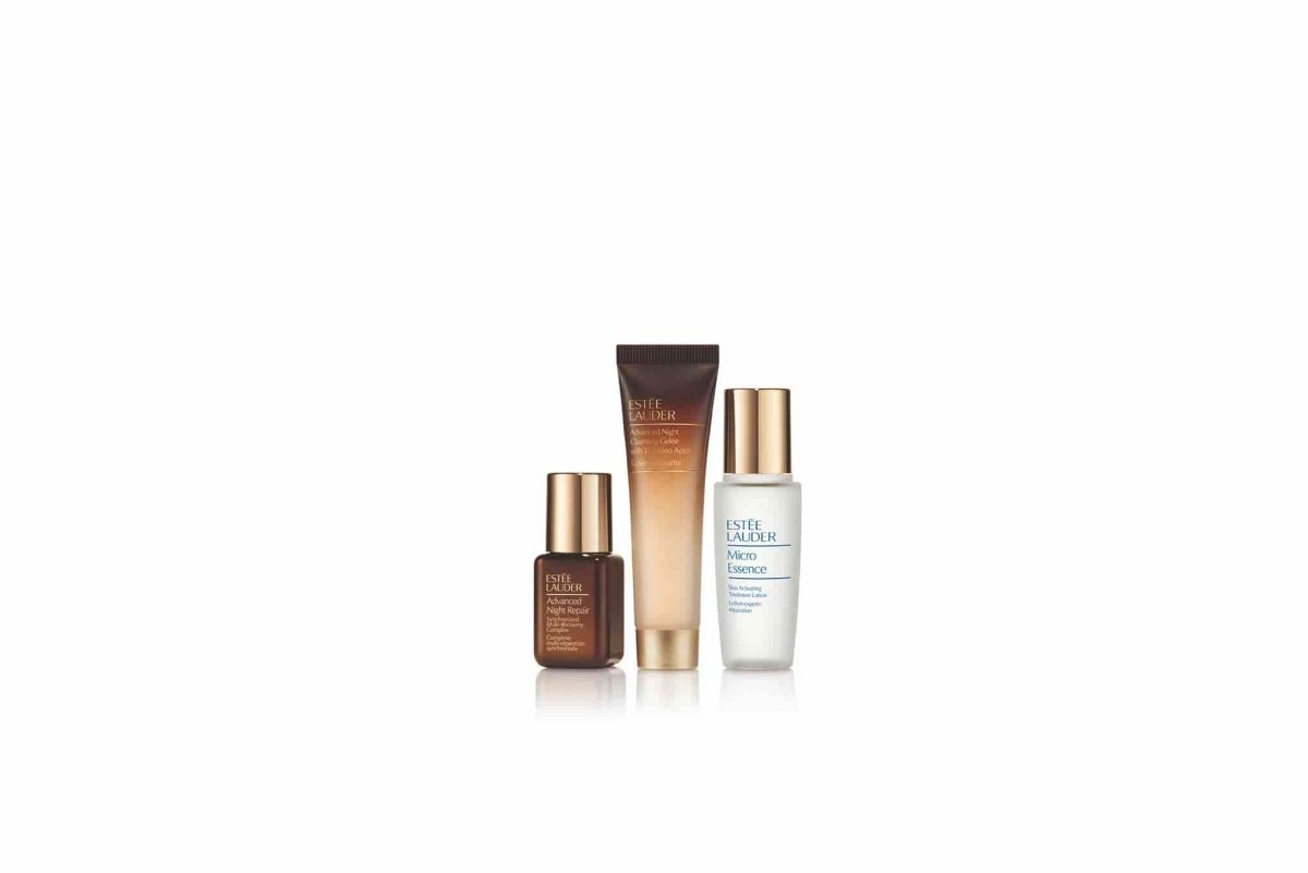 Receive 3 - pc gift (Worth $58) with $280 nett spend on Estee Lauder (Gift with Purchase) - Metro Singapore Departmental Store - Celebrating 69 Years in SG