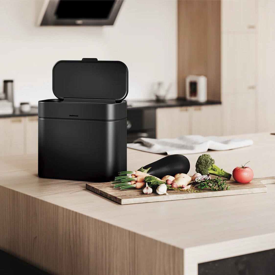 Simplehuman 4L Compost Bin Matt Black CW1647 - Metro Singapore Departmental Store - Celebrating 69 Years in SG