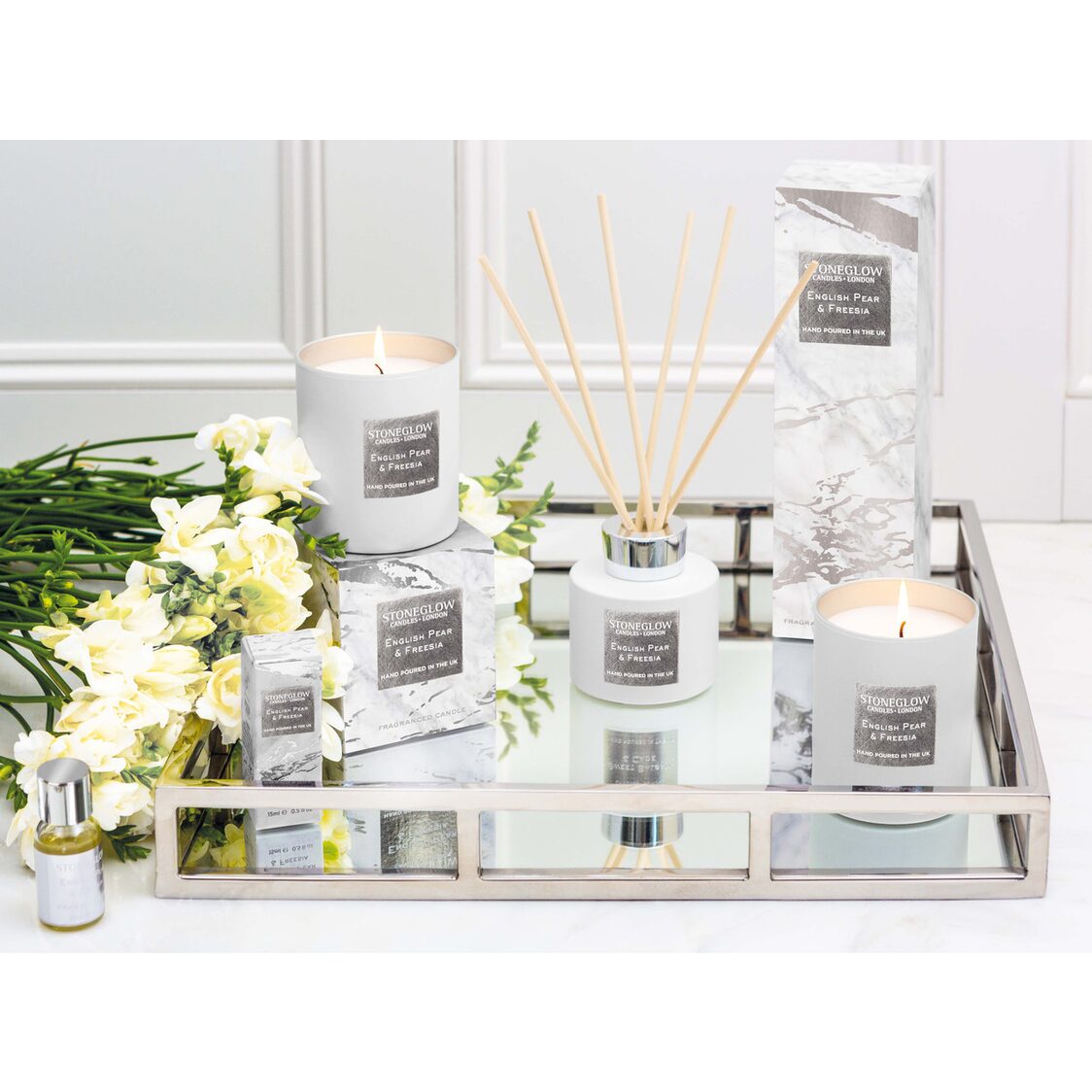 Stoneglow English Pear & Freesia Reed Diffuser 120ml - Metro Singapore Departmental Store - Celebrating 69 Years in SG