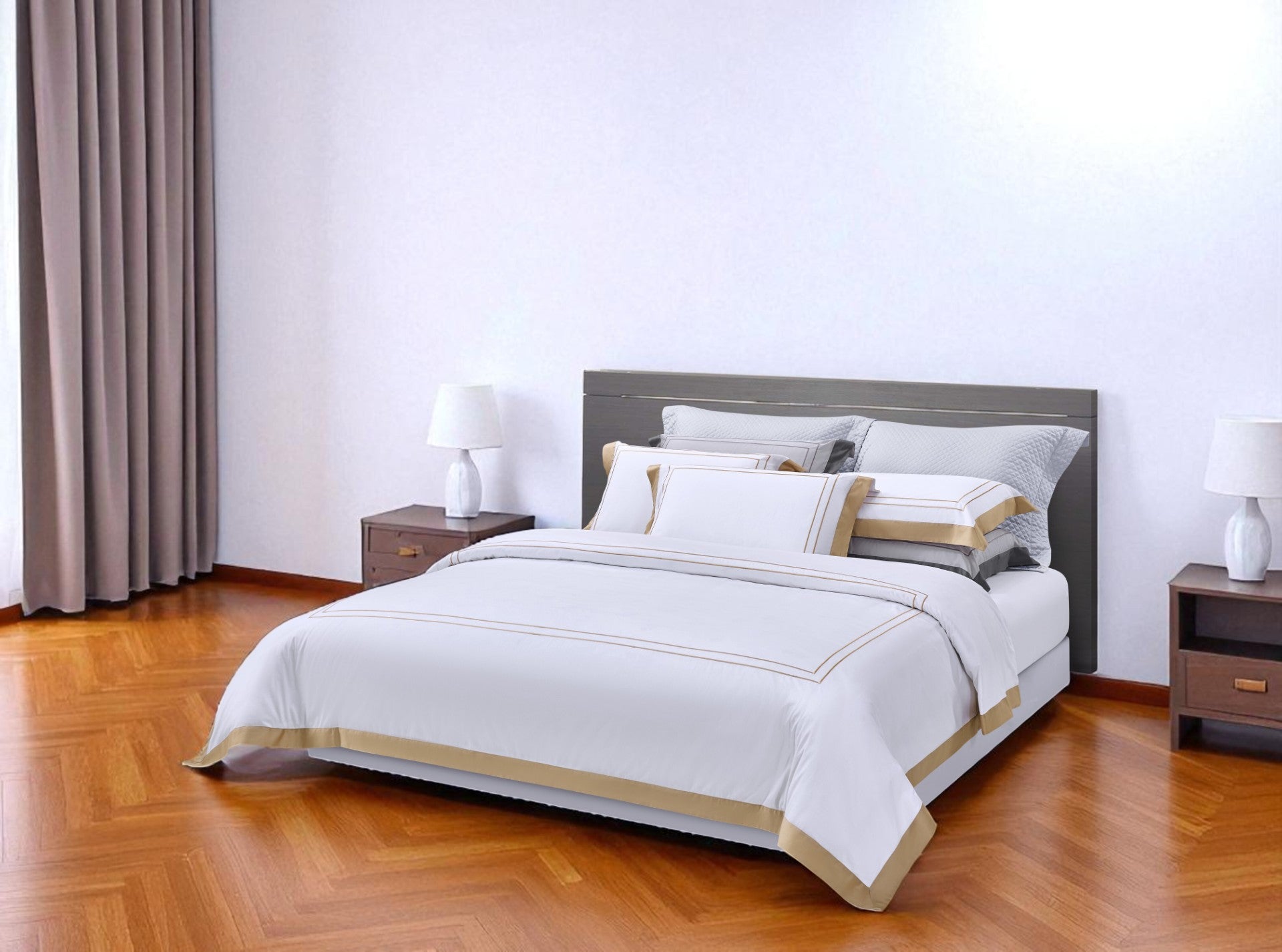 M. Maison Artistry Fitted Sheet / Bed Set White