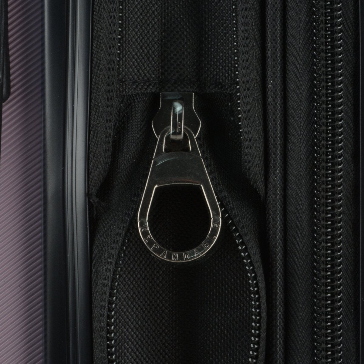 Traveler's Choice Cyclone Wheels Expandable Trolley Case with TSA Lock and Anti - theft Zipper - Metro Singapore Departmental Store - Celebrating 69 Years in SG