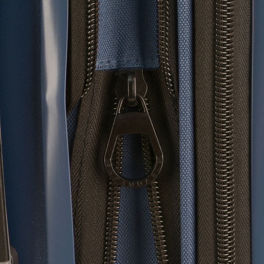 Traveler's Choice Heidelberg Hardside Luggage Spinner - Metro Singapore Departmental Store - Celebrating 69 Years in SG