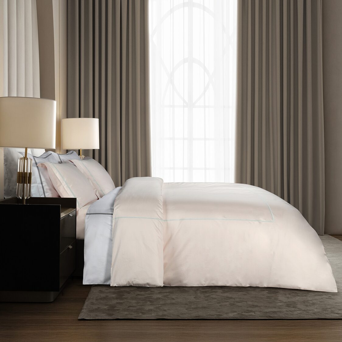 Ungaro Embroidery Mimosa Bedset